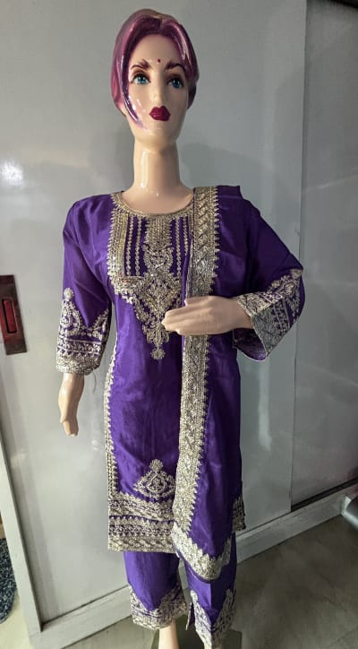 Premium Suit Collection 4827