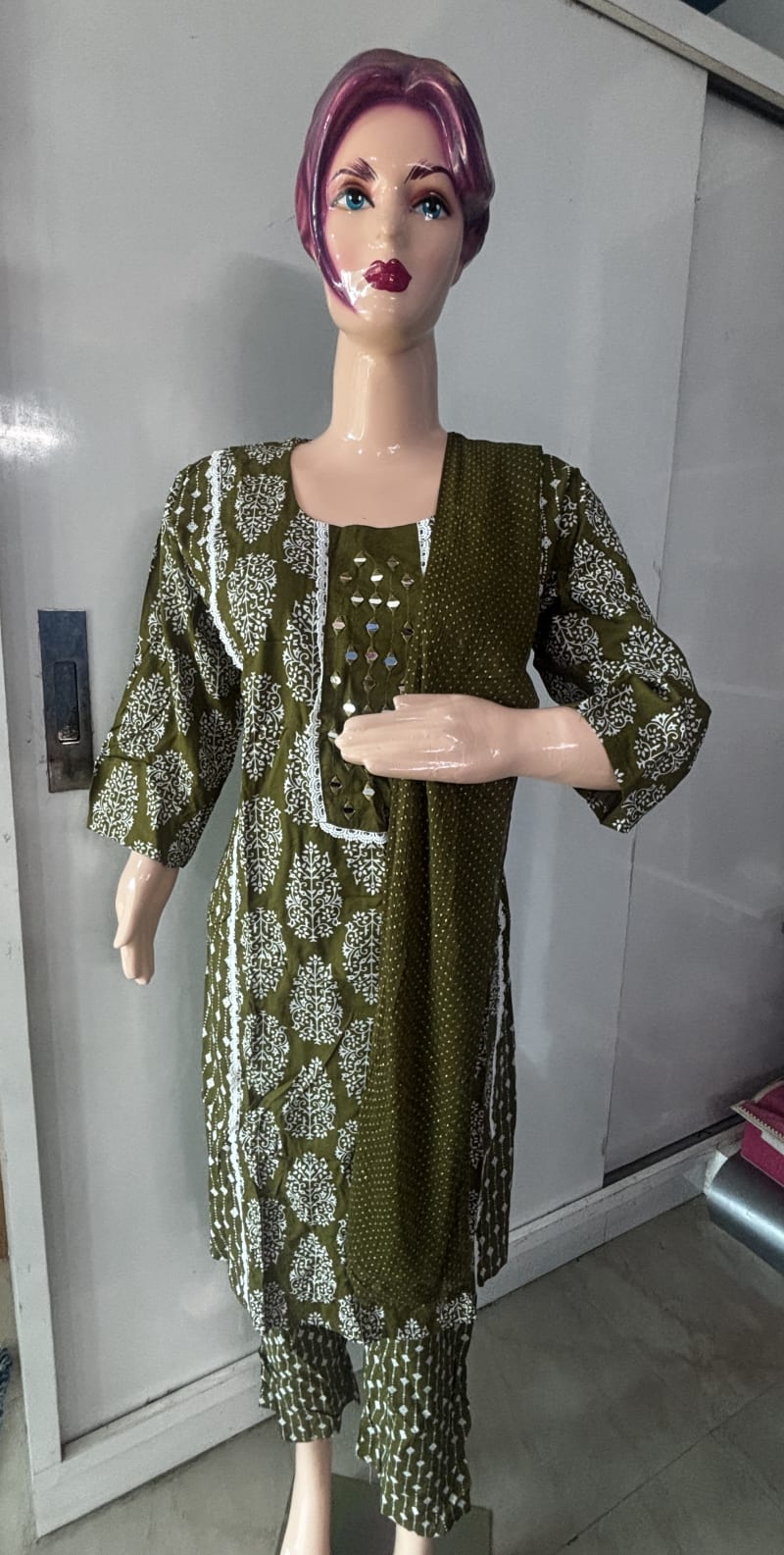 Premium Suit Collection 4637