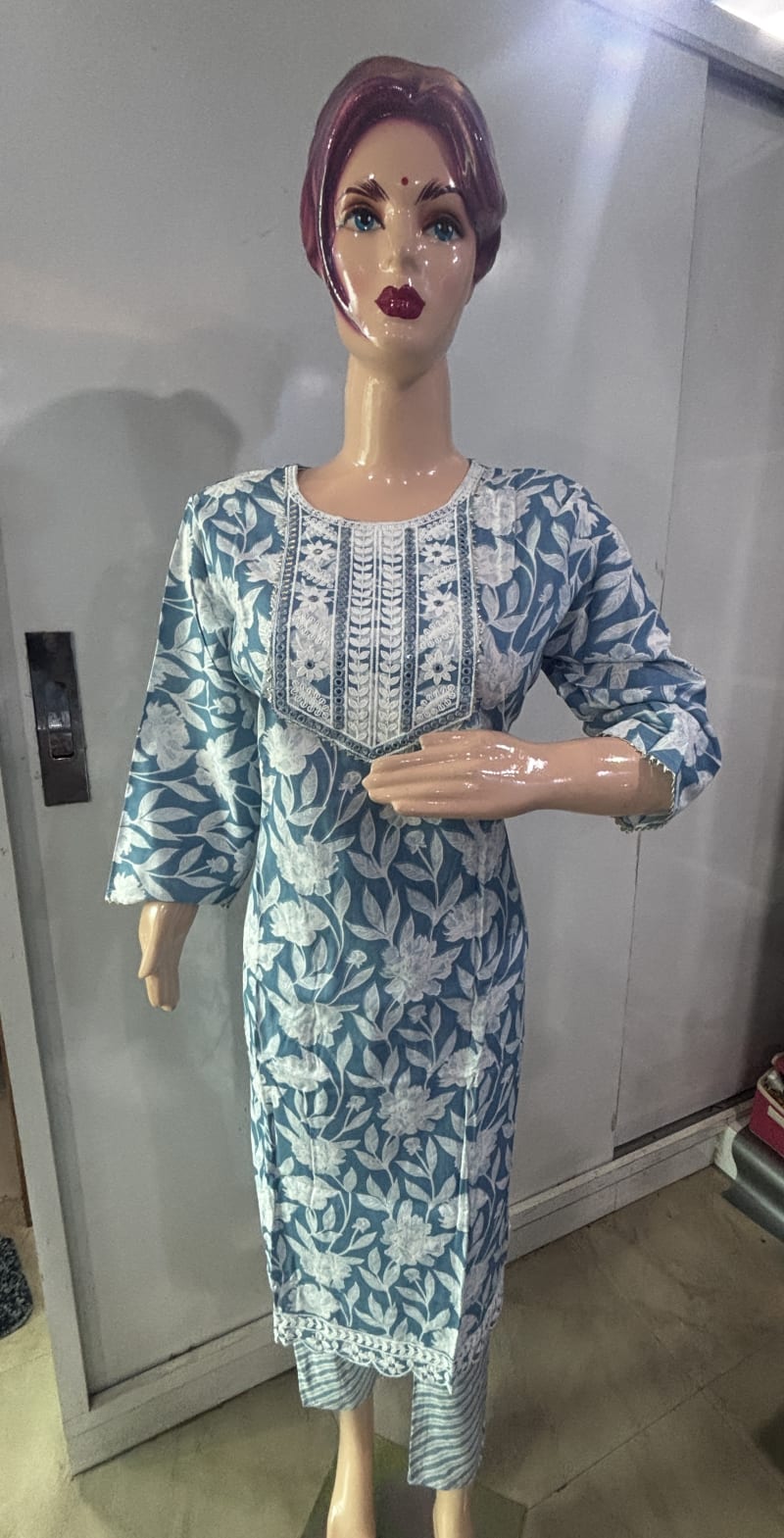 Premium Suit Collection 4749