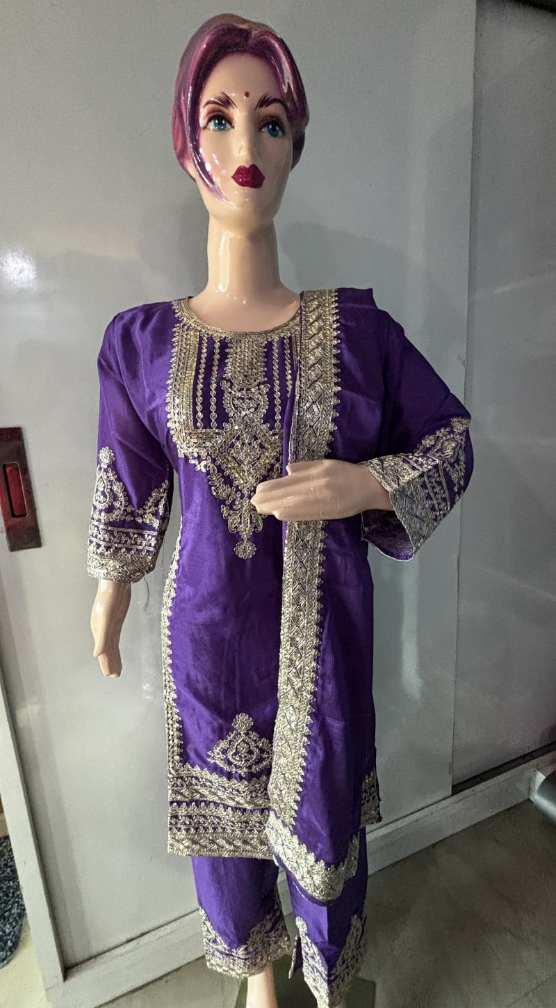 Premium Suit Collection 4827