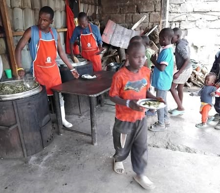 SCANN Hot Kitchen meal preparation and serving