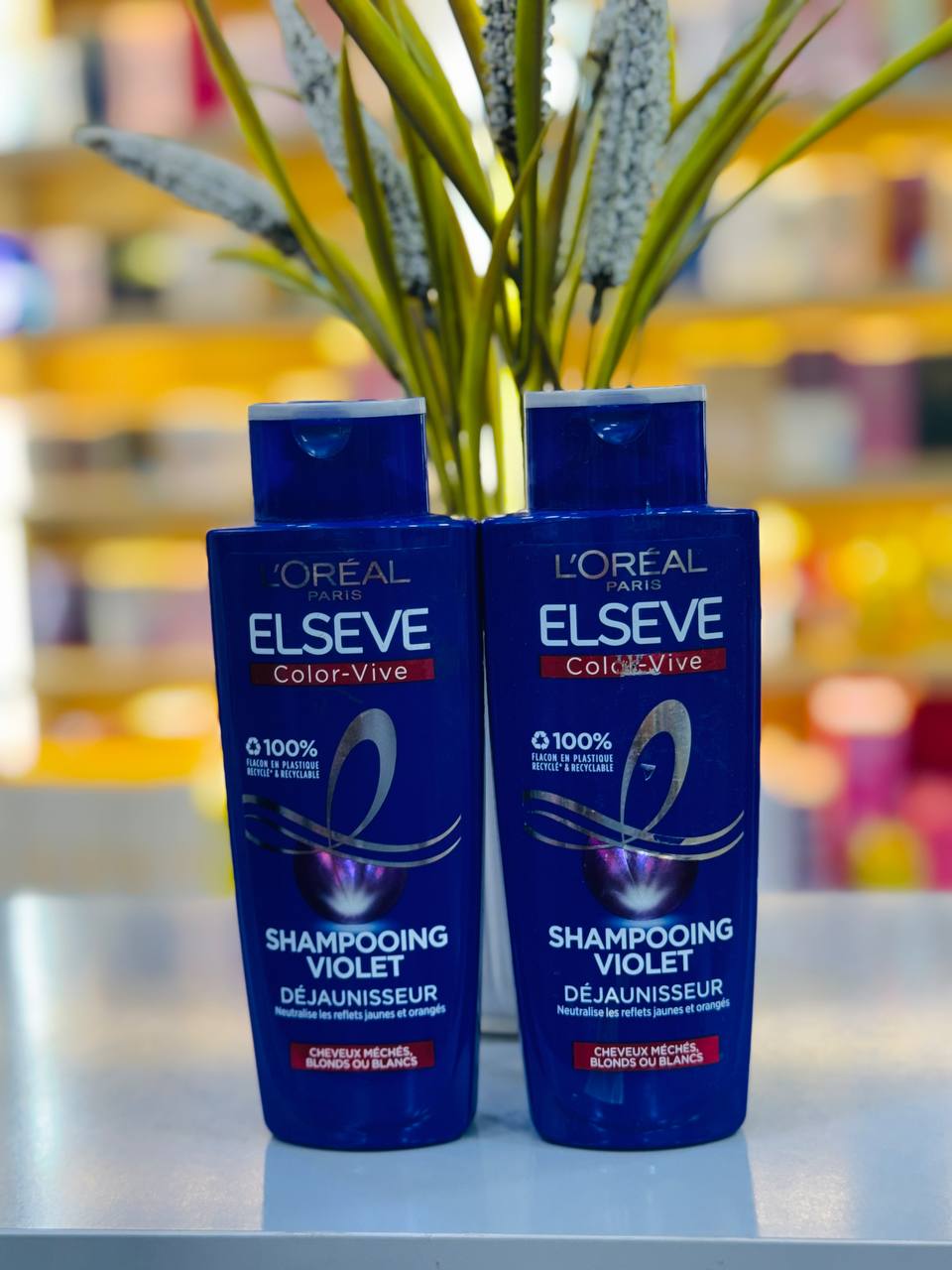 L'Oréal Paris Elseve Color-Vive Purple Shampoo