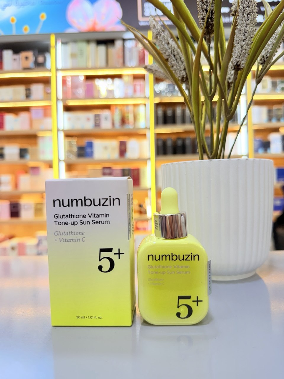 numbuzin No. 5+ Glutathione Vitamin Tone-Up Sun Serum – 30 ml