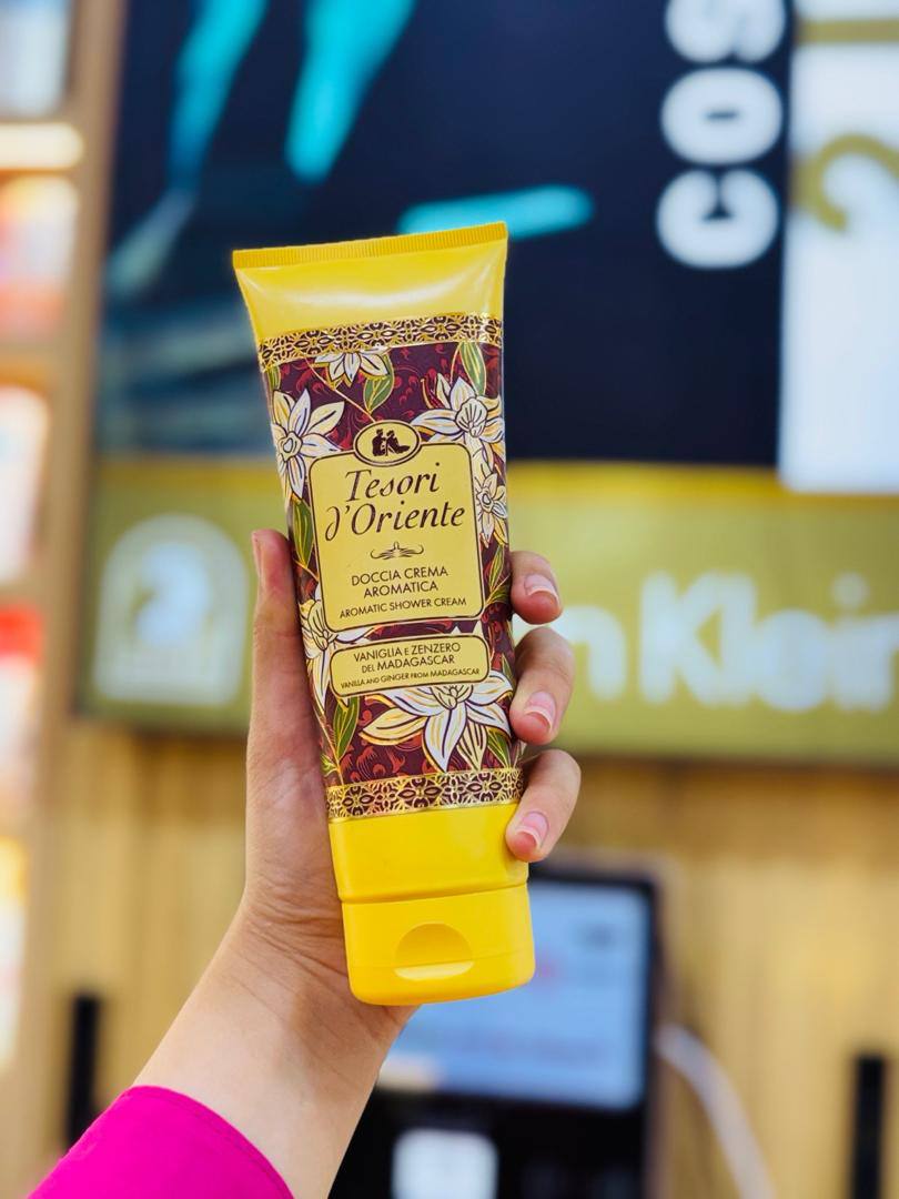 كريم استحمام عطري تيزوري دورينتي فانيليا وزنجبيل مدغشقر