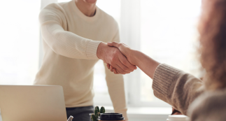 Les chatbots IA génératifs remplaceront-ils les emplois humains ?