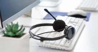 Du SVI visuel à l’orchestration des parcours : comment guider le client dès le premier appel