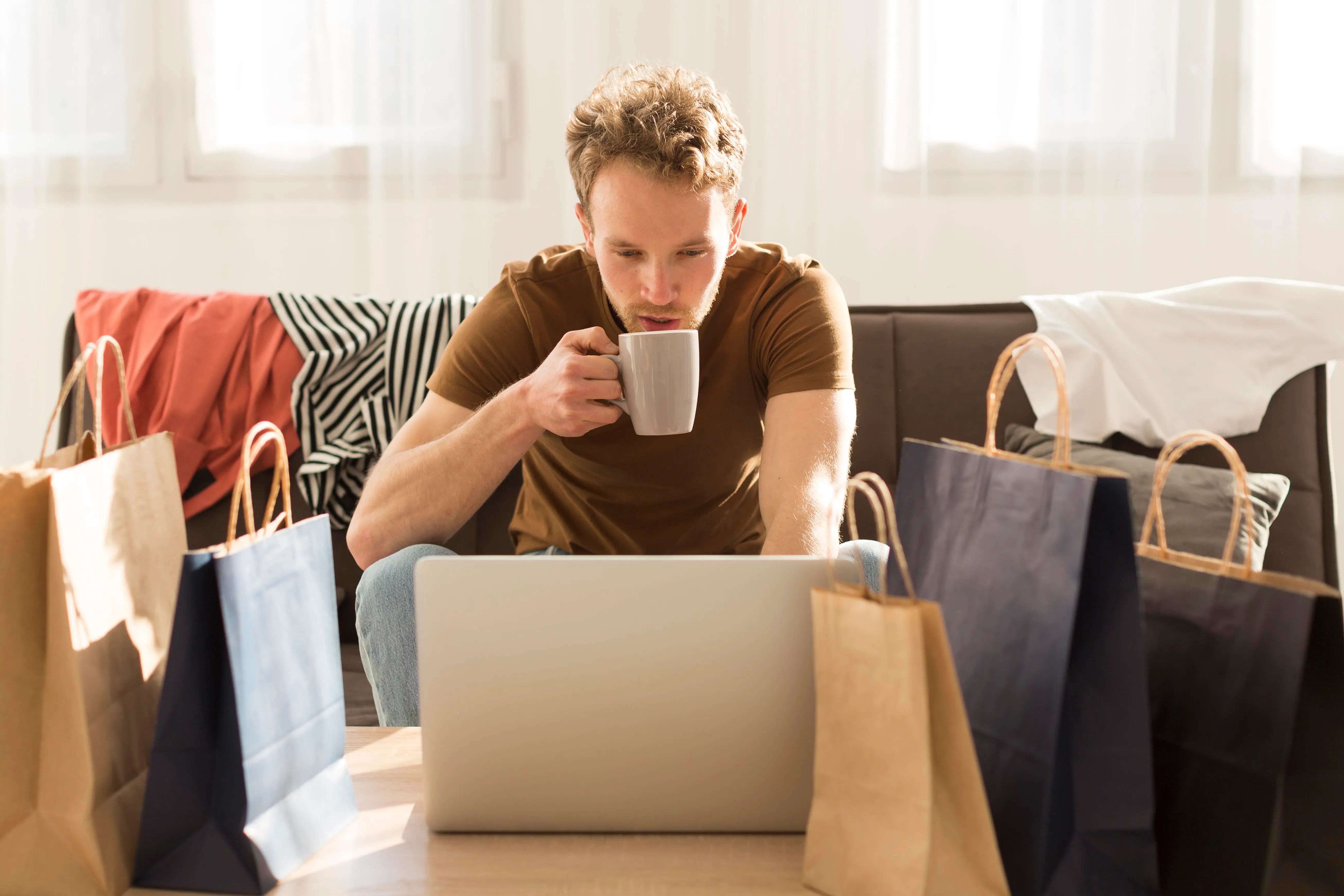 AI agents in retail handling simple customer requests across all channels (website, phone, email) to ensure a smooth and consistent customer experience
