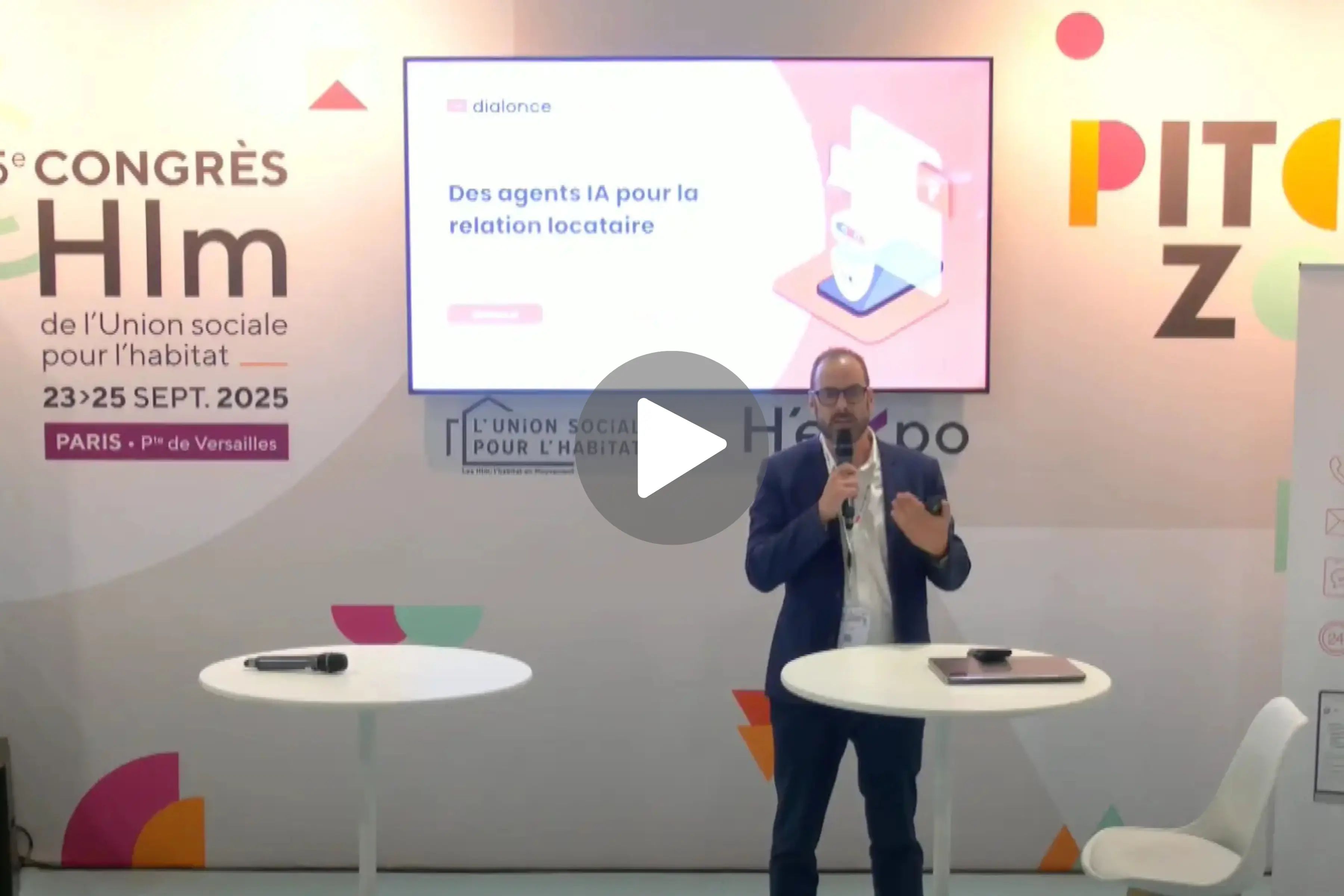 DialOnce presentation at HLM Congress on how AI agents enhance tenant relationships in social housing