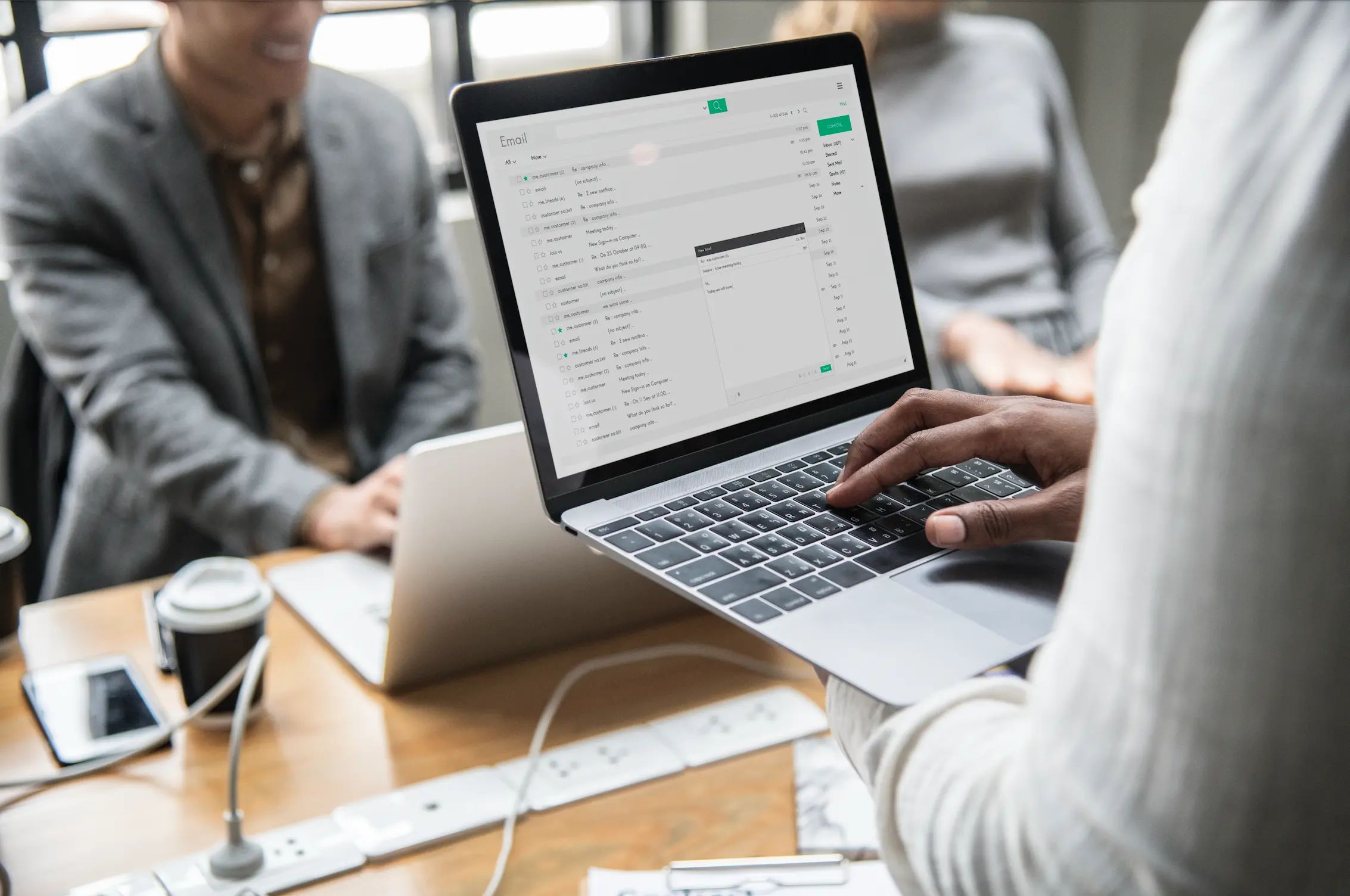 Intégration d’un mailbot dans une stratégie de service client