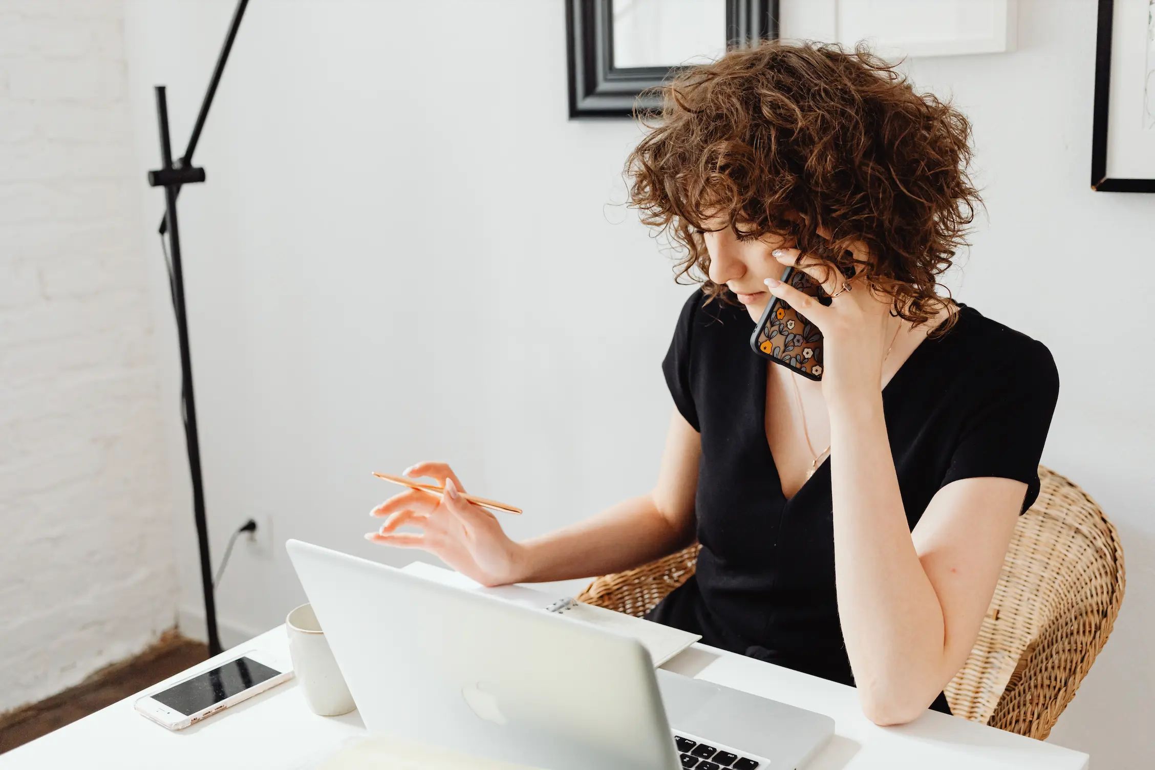 IA fiable et sécurisée pour améliorer la relation client digitale dans les télécoms