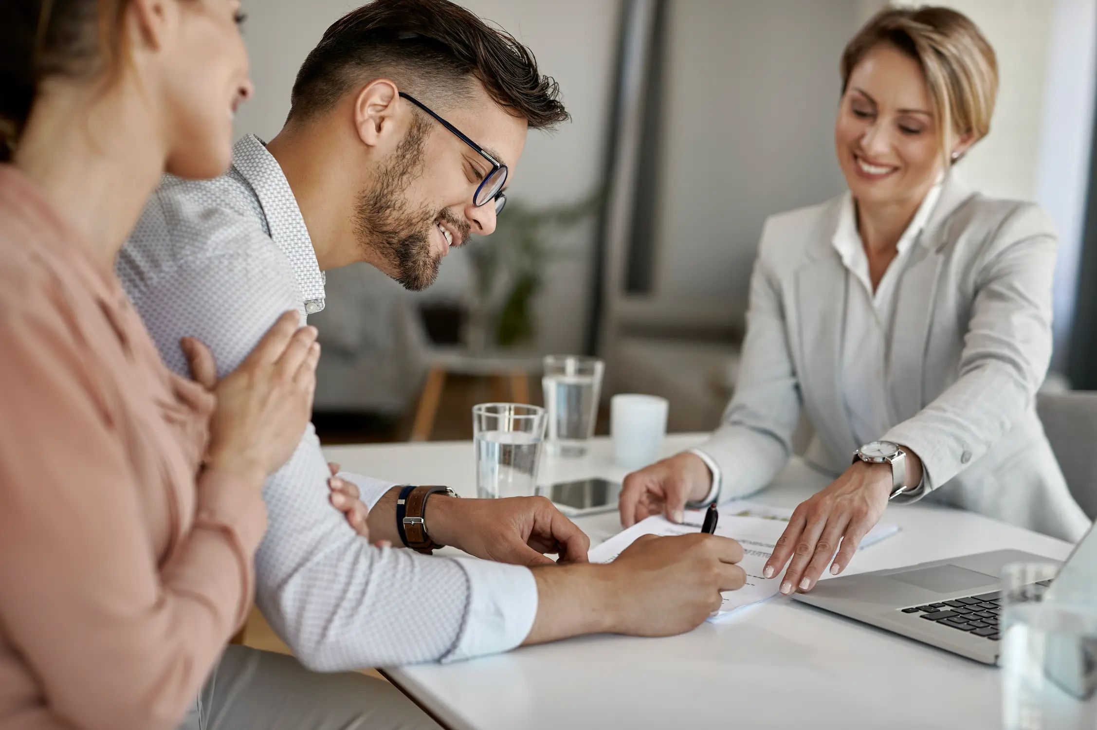 Agents IA dans le secteur bancaire pour s’adapter aux nouveaux usages clients