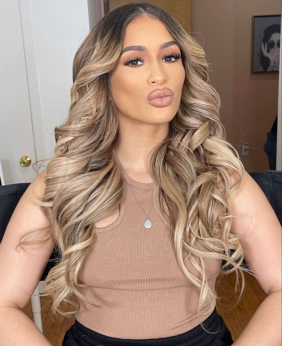 Glam-night member look
