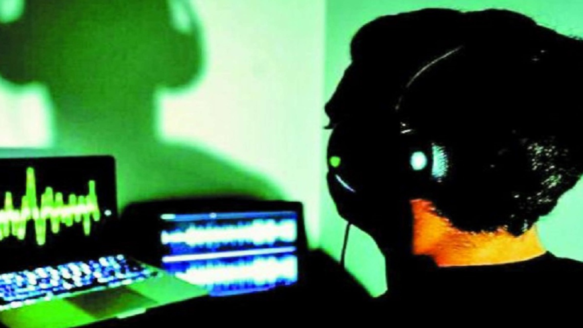 Delhi High Court Refuses To Direct TRAI To Furnish Information On Phone Tapping