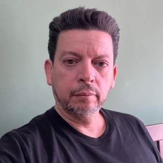 José
