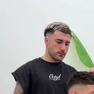 Agor Barber
