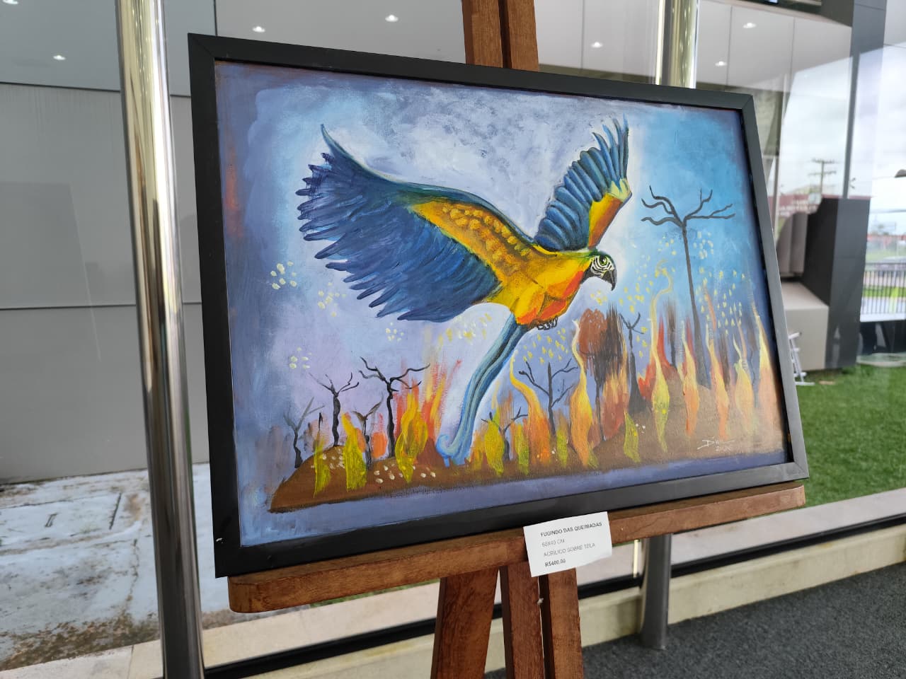 Quadro 'Fugindo das Queimadas' por Dim -Foto: Mirlany Silva/A Tribuna