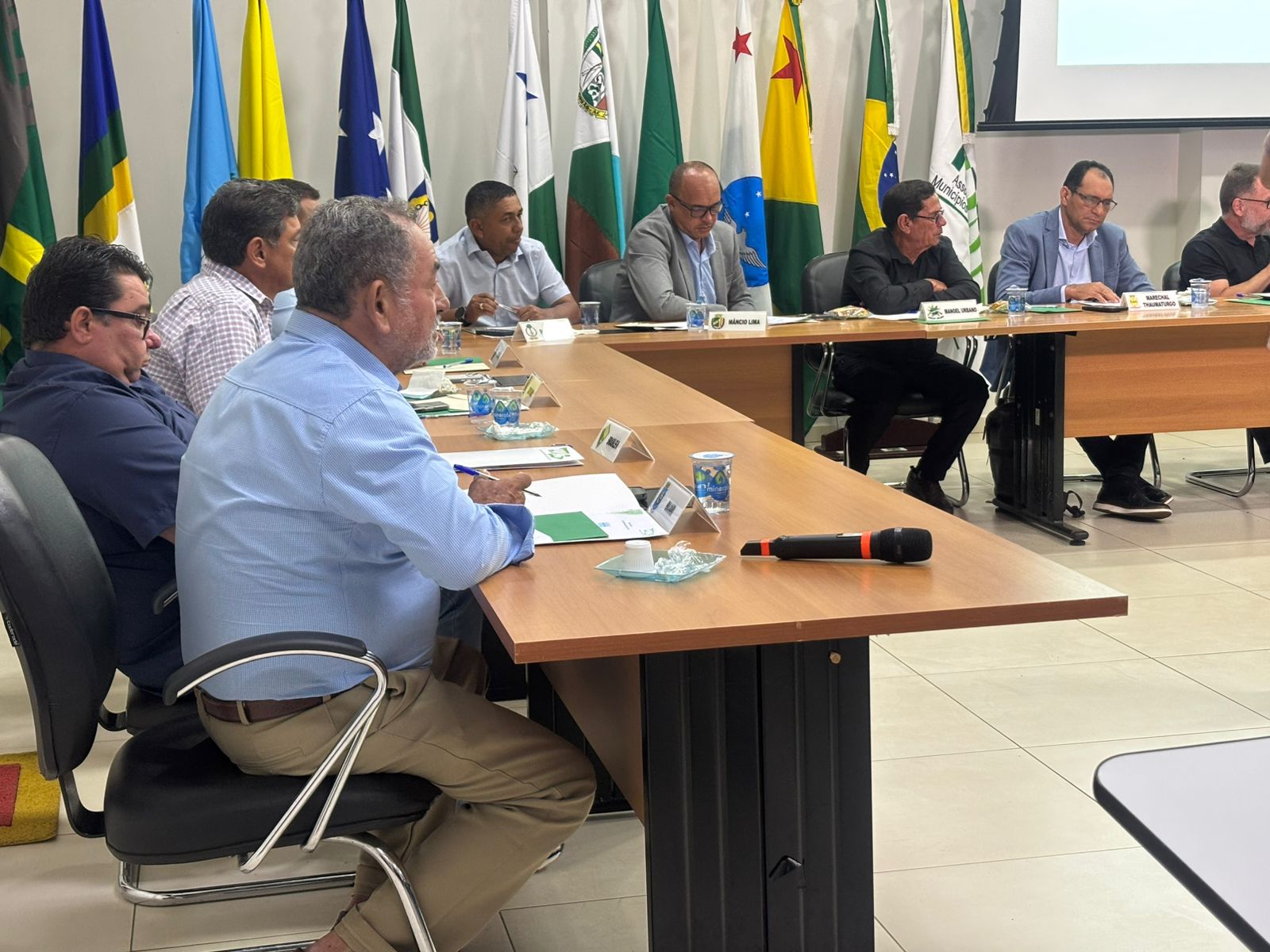 Prefeitos realizaram reunião extraordinária para atualização de diretoria