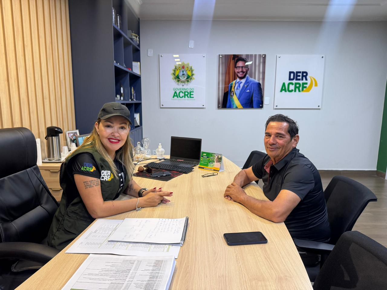 Ainda na quinta-feira, o Deracre firmou parceria com a Prefeitura de Manoel Urbano para execução da operação tapa-buraco nas vias urbanas do município