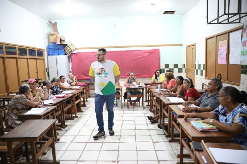 A Secretaria Estadual de Educação e Cultura (SEE) contratou quase 150 alfabetizadores voluntários para atuar no Programa Brasil Alfabetizado (PBA)