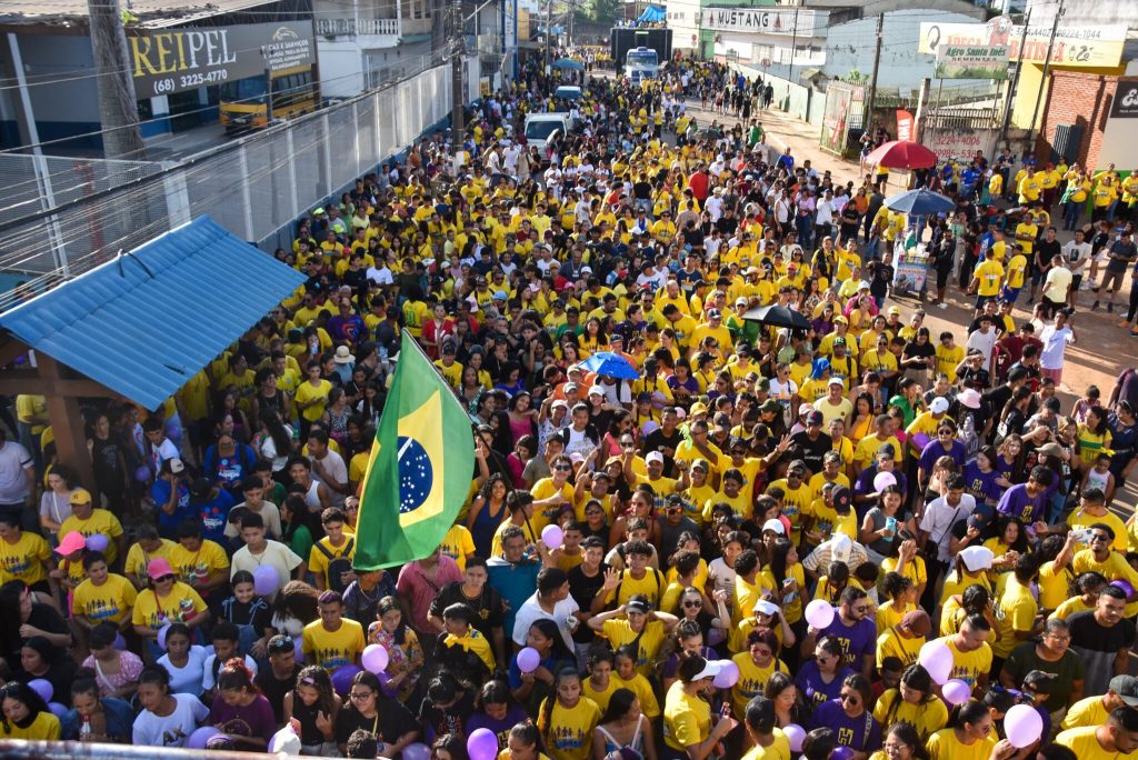 A FEM atribuiu a decisão às restrições estabelecidas pela legislação eleitoral e à inexistência de prazo suficiente para a conclusão regular de todas as etapas do processo de seleção