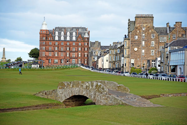 St. Andrews: Hit the Links, Books, and Beach by Rick Steves