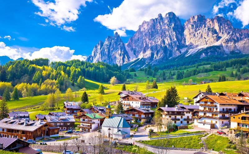 Private Day Tour to Dolomites from Venice | Avventure Bellissime
