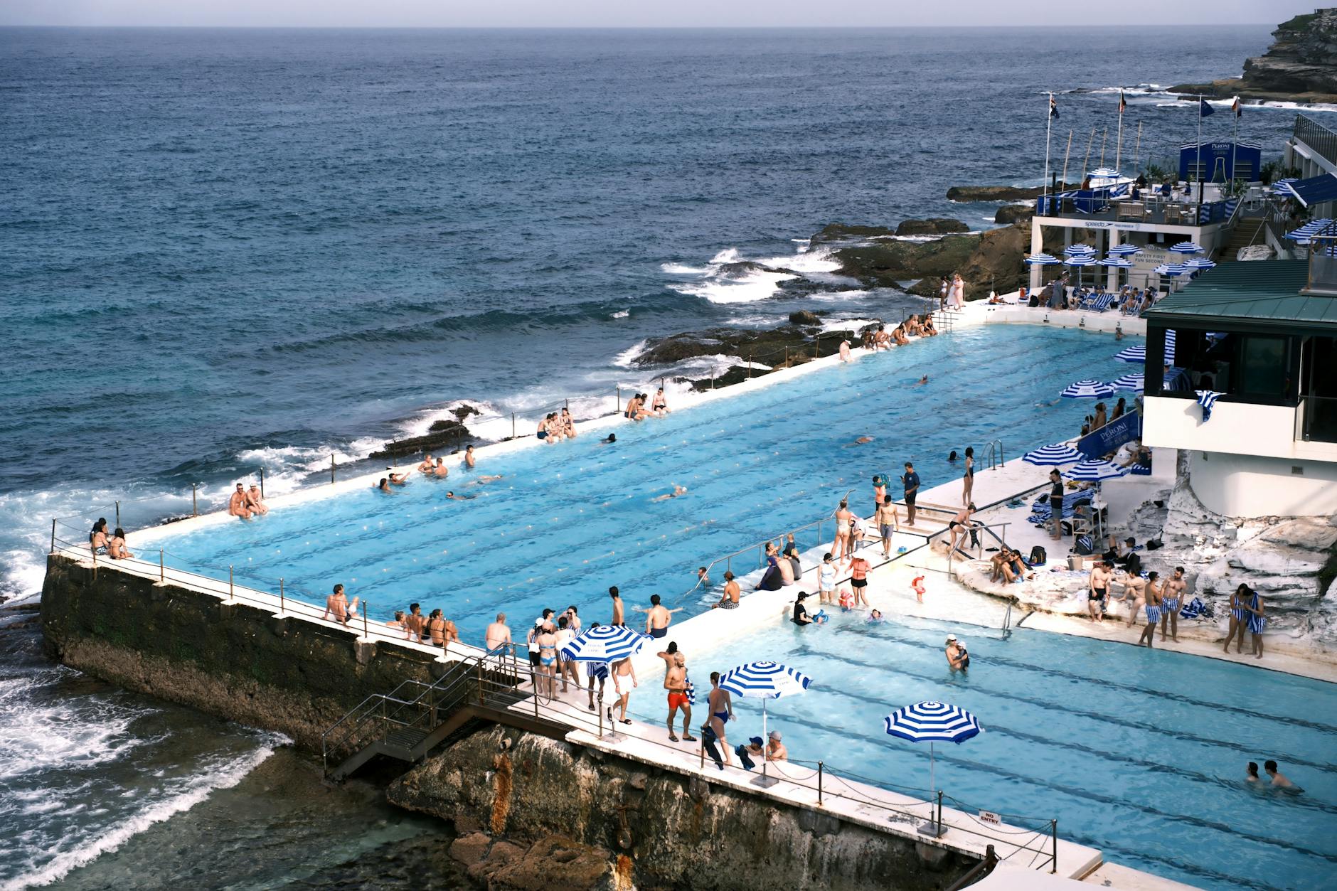 시드니 공항픽업 +동부해안(본다이) 3시간  택시비로 알차게