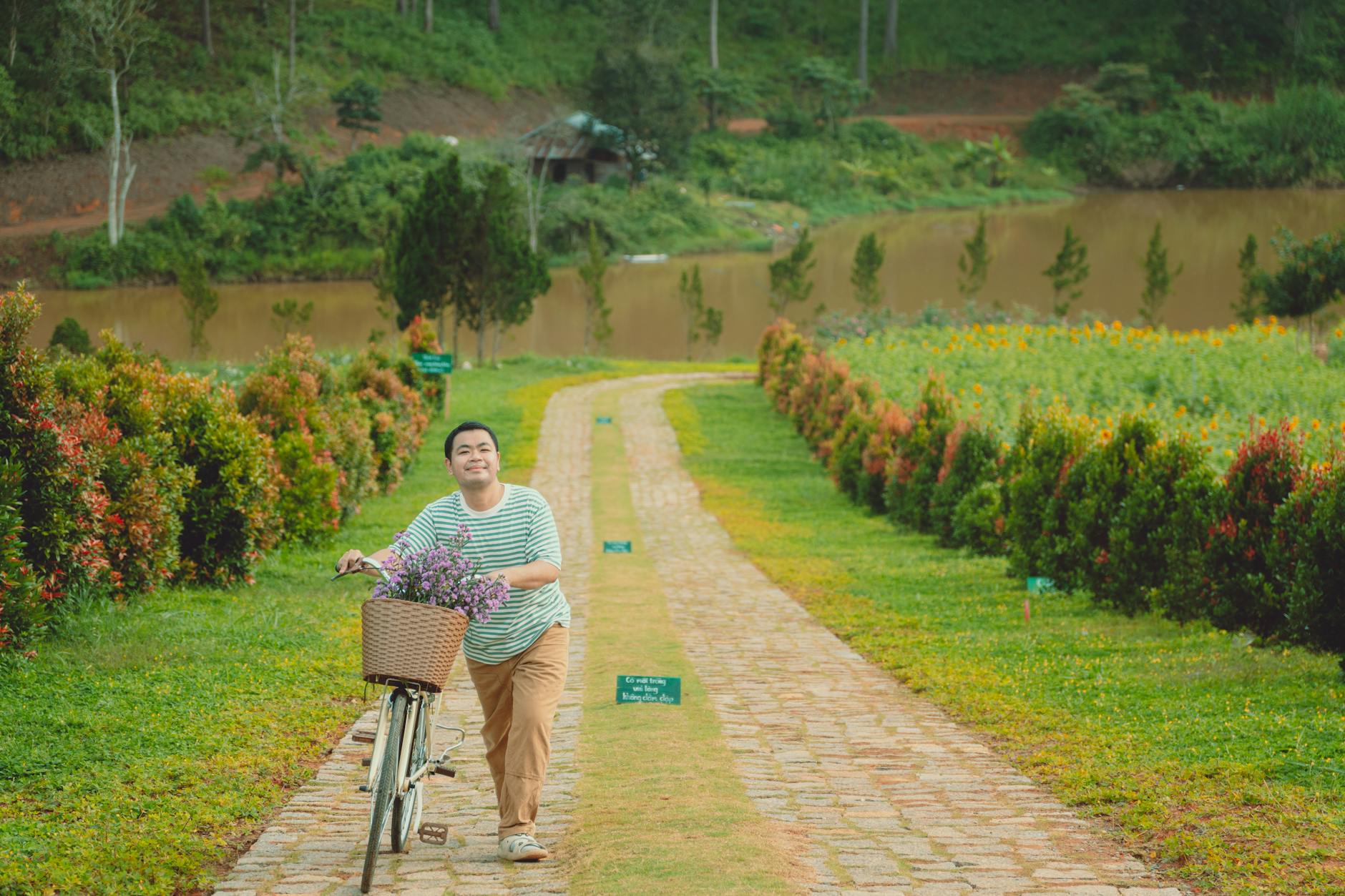 달랏 꽃 자전거길 산책