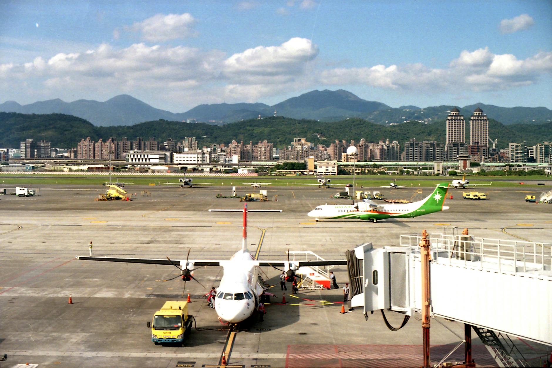 타이베이 쑹산 공항 전경