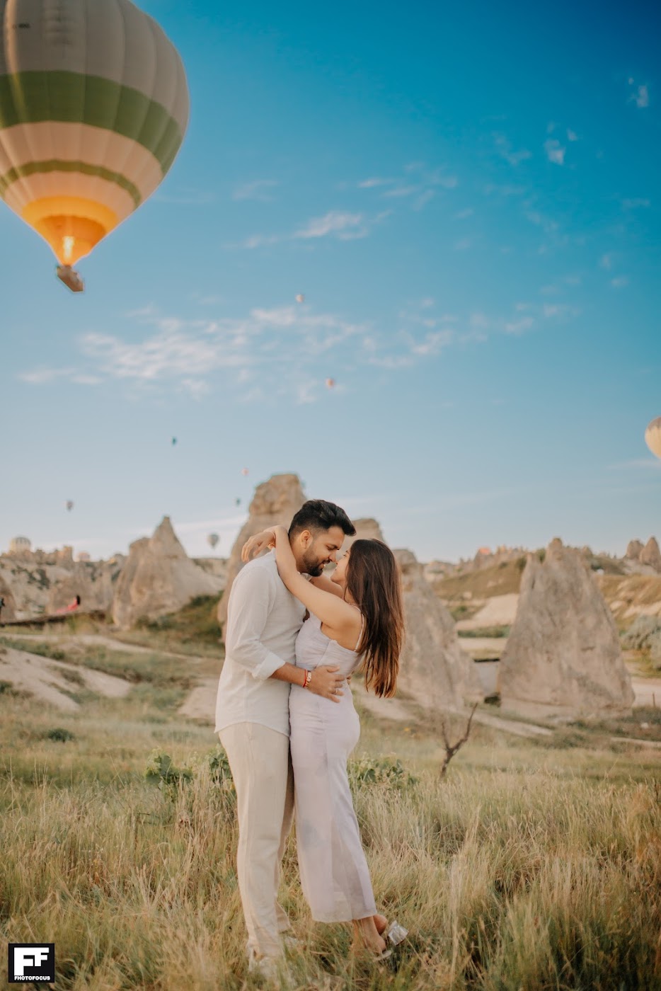 Romantic Sunset Session - Image 13