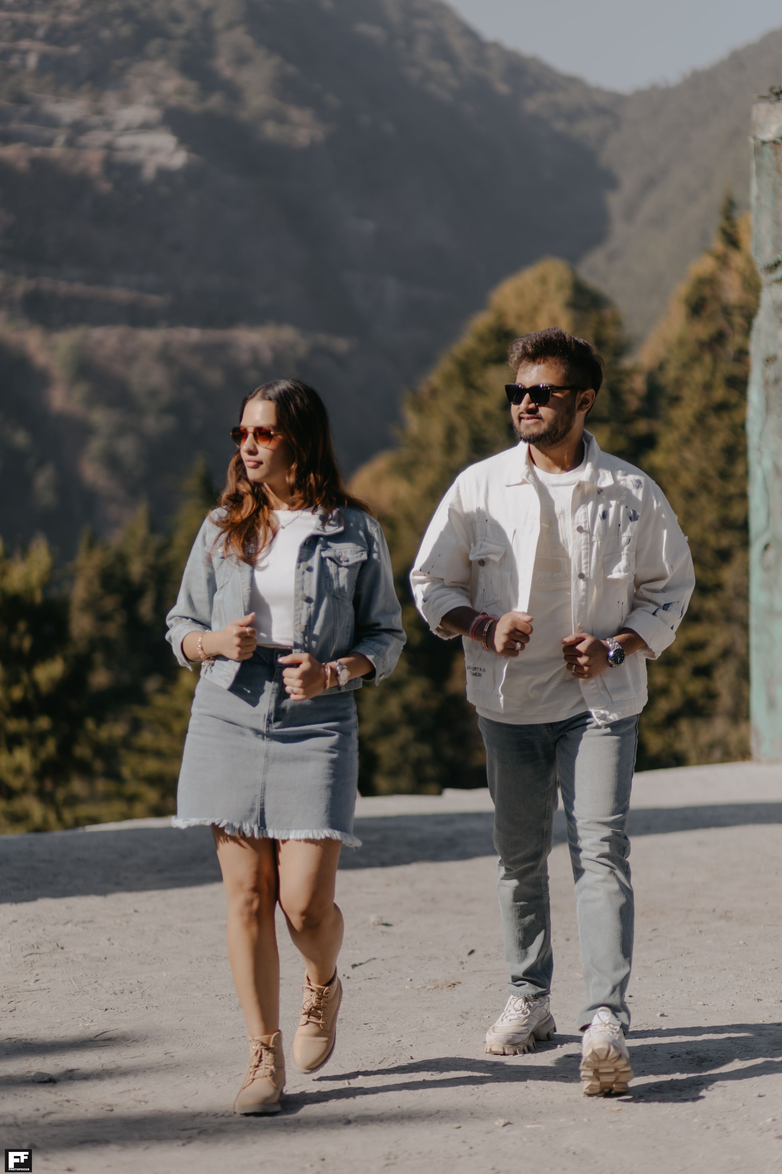 Beach Engagement - Image 19