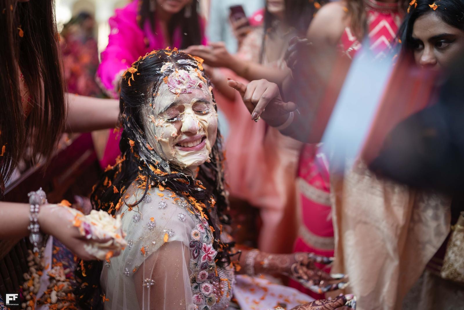 Arham  & Vidhi - Image 20
