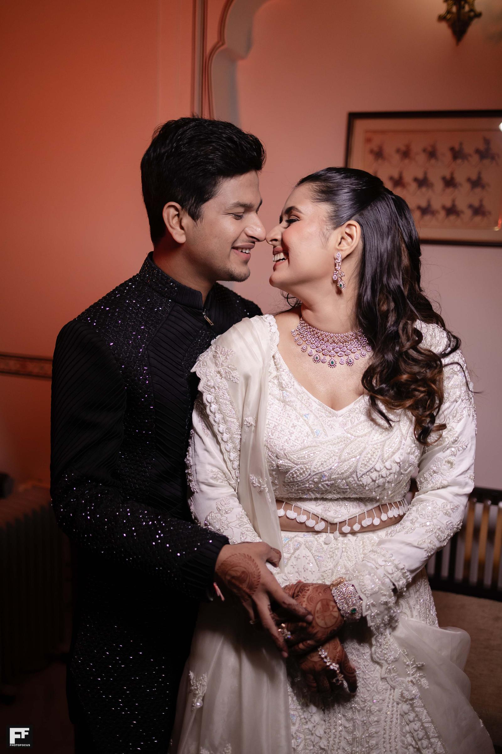 Arham  & Vidhi - Image 17