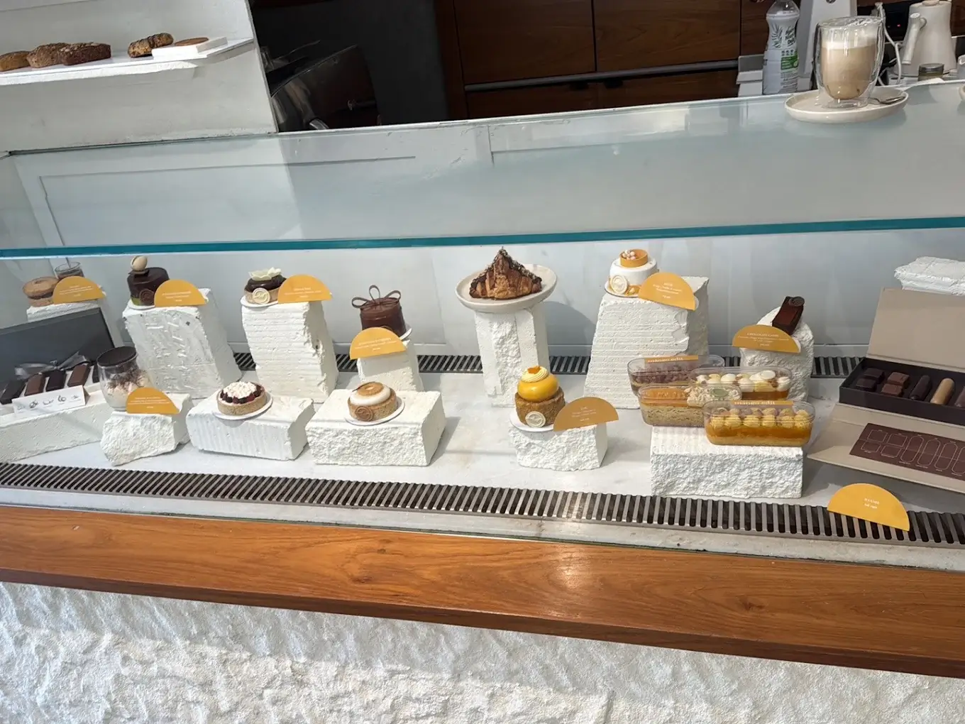 Vanilla Miel, Pali Hill, Bandra West, Mumbai gallery 3