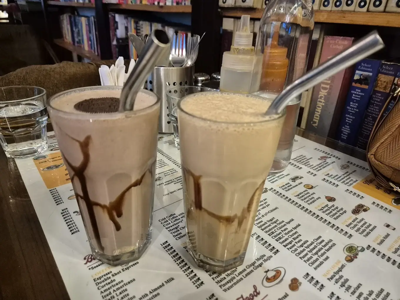Bombay To Barcelona Library Café, Marol, Mumbai gallery 4