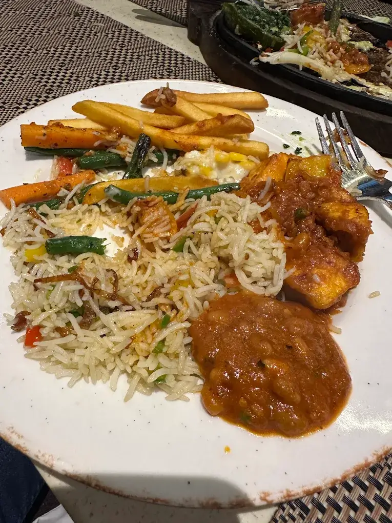 Pancharatna Restaurant and Bar Marine Lines, Mumbai gallery 2