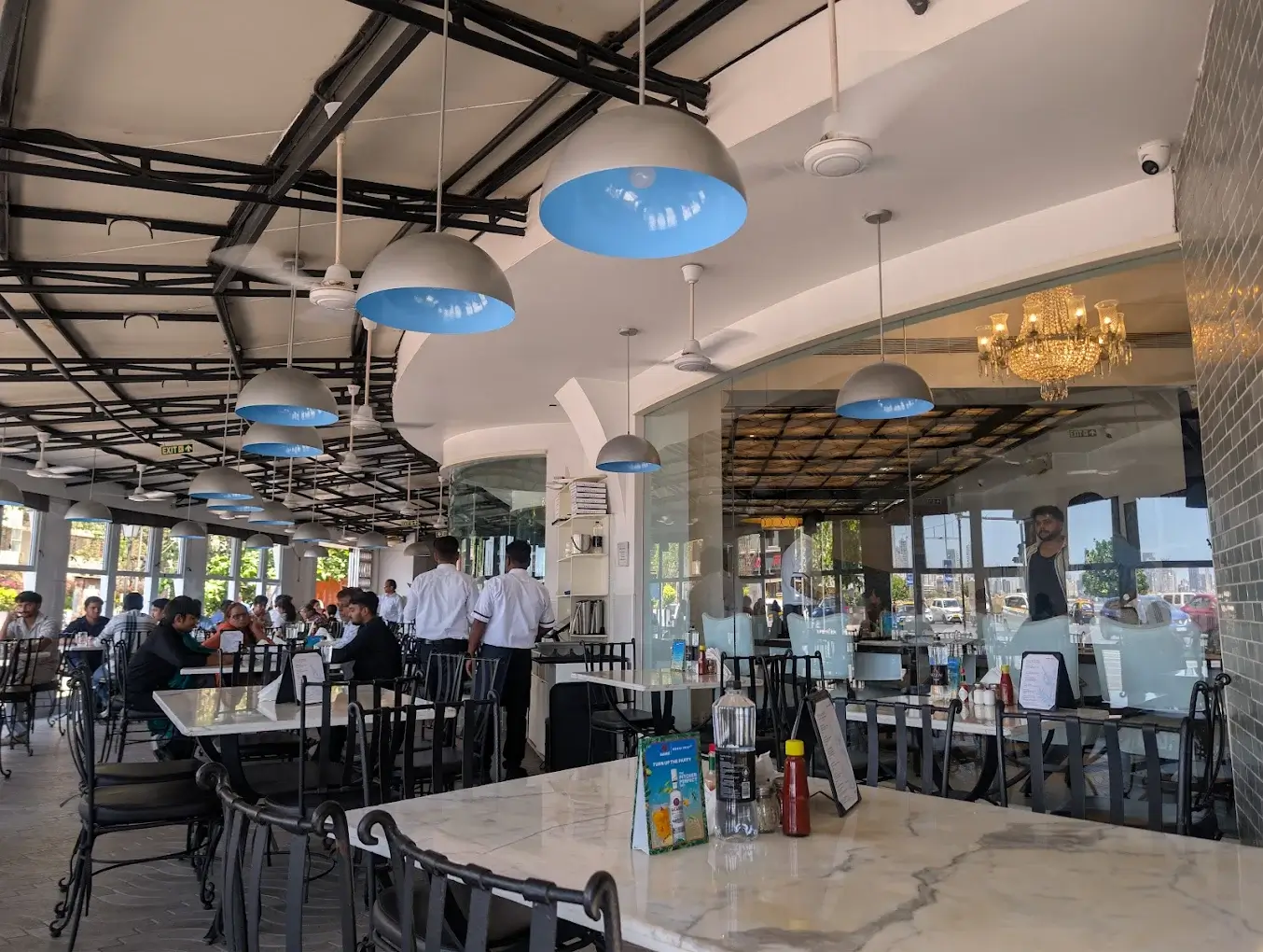 Pizza By The Bay, Churchgate, Mumbai gallery 1