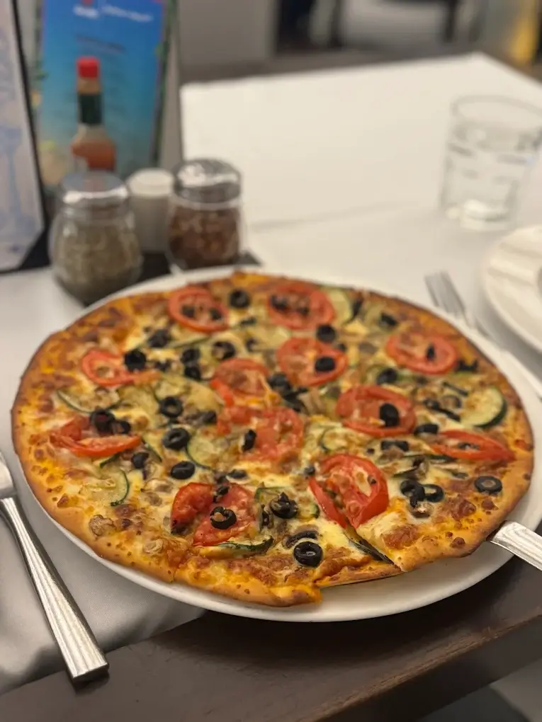 Pizza By The Bay, Churchgate, Mumbai gallery 4