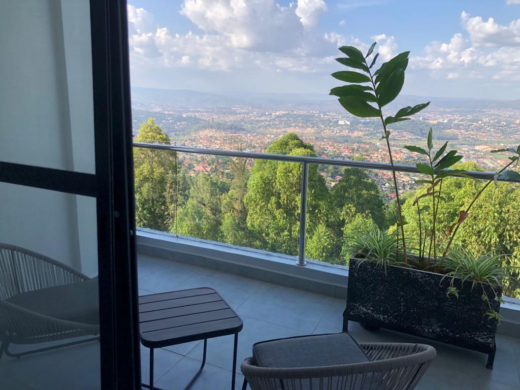 2 Bedroom Apartment for Rent with Swimming Pool & Gym in Rebero