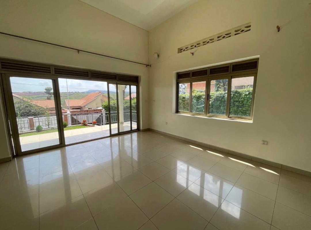 Unfurnished 3 Bedroom House for Rent in Gacuriro, Kigali
