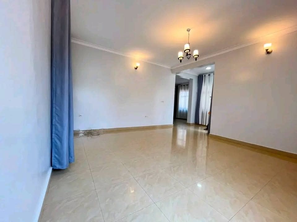 Unfurnished 5 Bedroom House for Rent in Gacuriro, Kigali