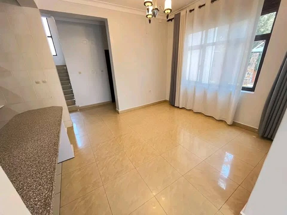 Unfurnished 5 Bedroom House for Rent in Gacuriro, Kigali
