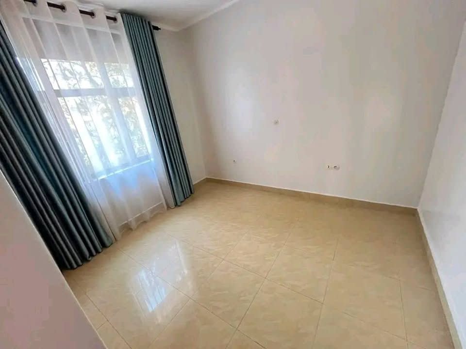 Unfurnished 5 Bedroom House for Rent in Gacuriro, Kigali