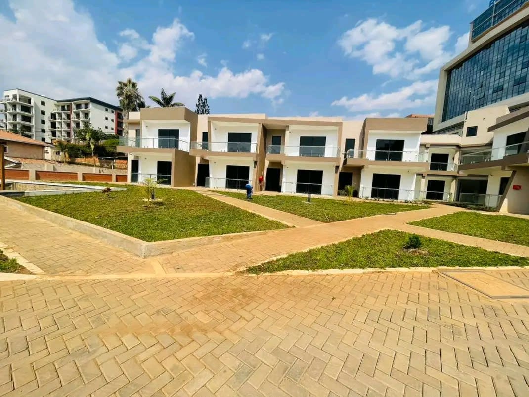 3 Bedroom Unfurnished House for Rent in Nyarutarama Near RDB