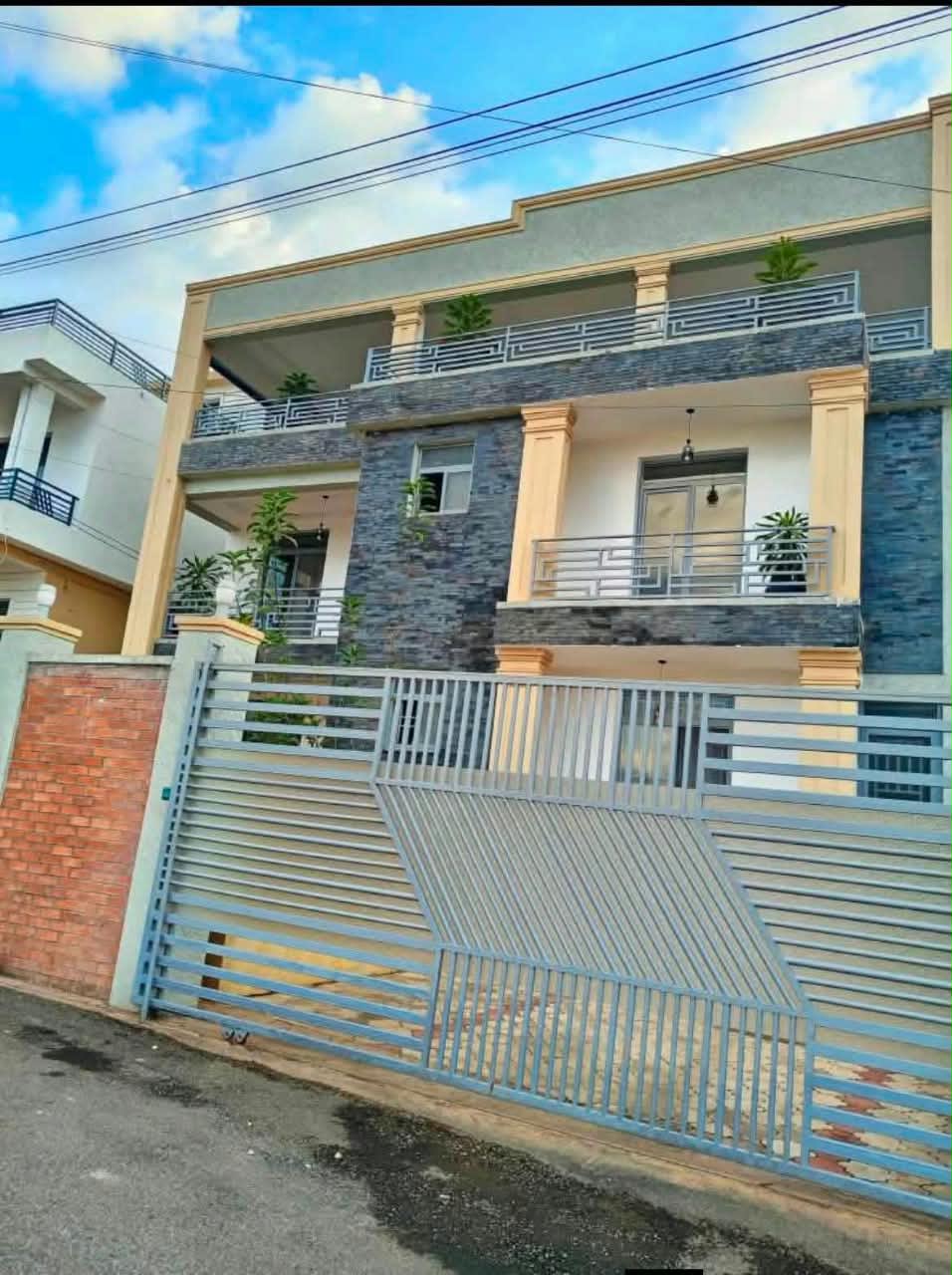 4 Bedroom Unfurnished House for Rent in Kibagabaga, Near Memorial