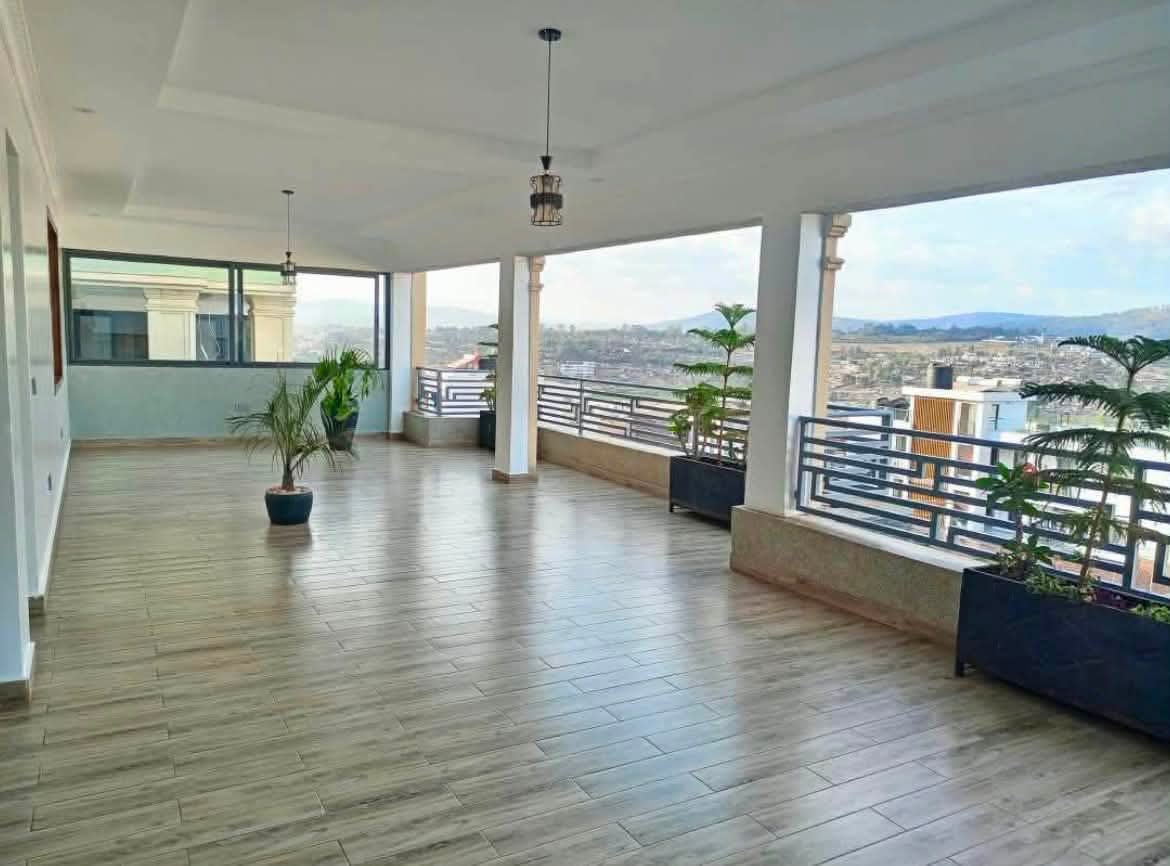 4 Bedroom Unfurnished House for Rent in Kibagabaga, Near Memorial