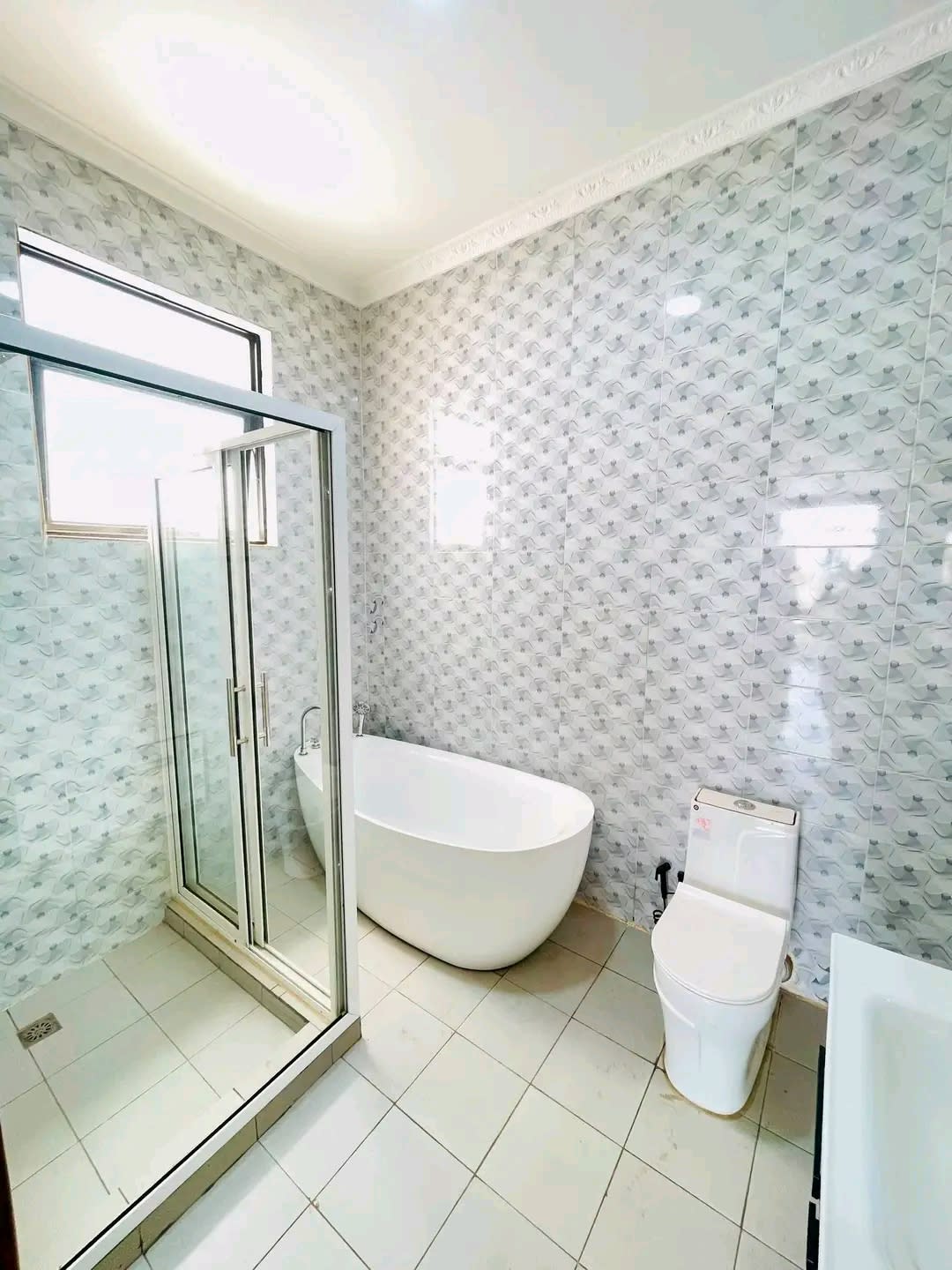 Large 8 Bedroom Family House for Rent in Kibagabaga
