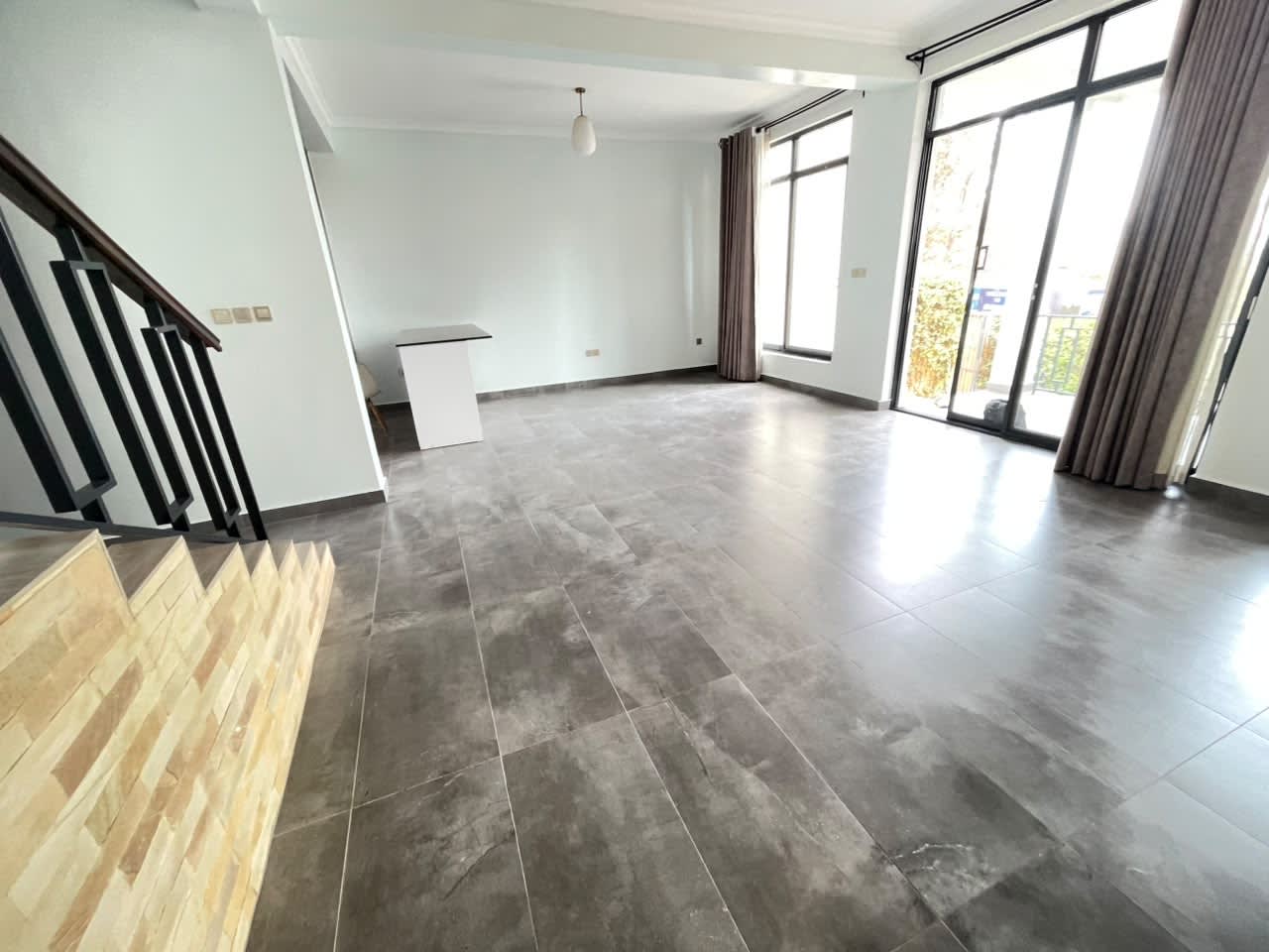 4 Bedroom House for Rent in Nyarutarama With Servant Quarters