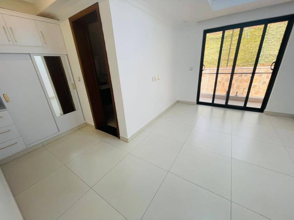 3 Bedroom Townhouse for Rent in Kigali Nyarutarama With Security Cameras