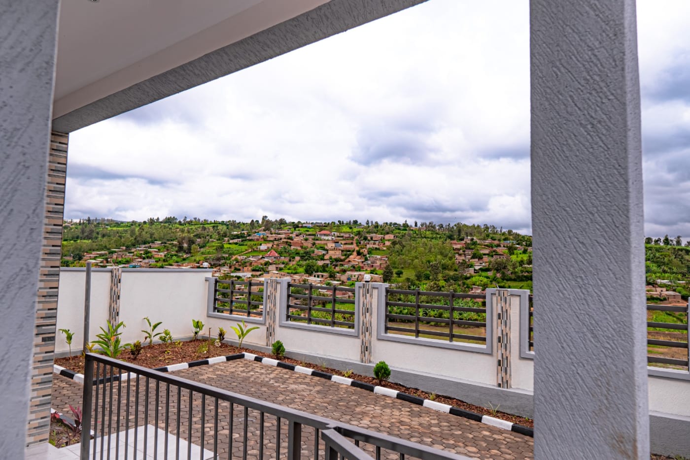 4 Bedroom House for Sale in Kicukiro Gahanga on 300 Sqm Plot